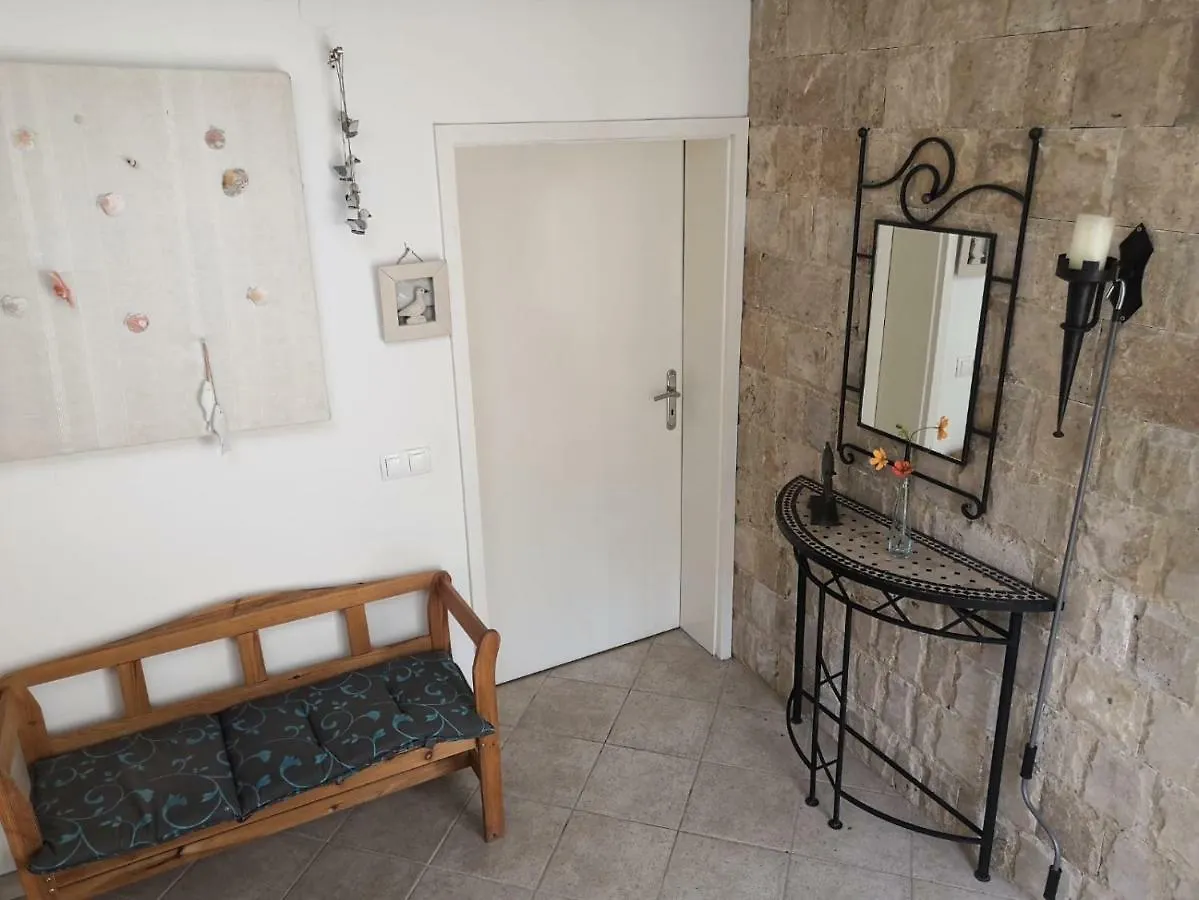 A & A Luxury Guest House Trogir 0*,